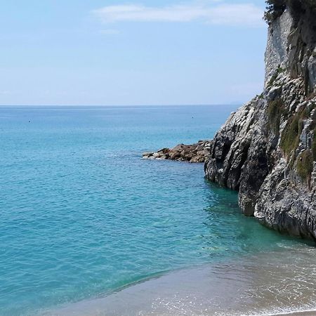 Albergo Natalina Finale Ligure Εξωτερικό φωτογραφία