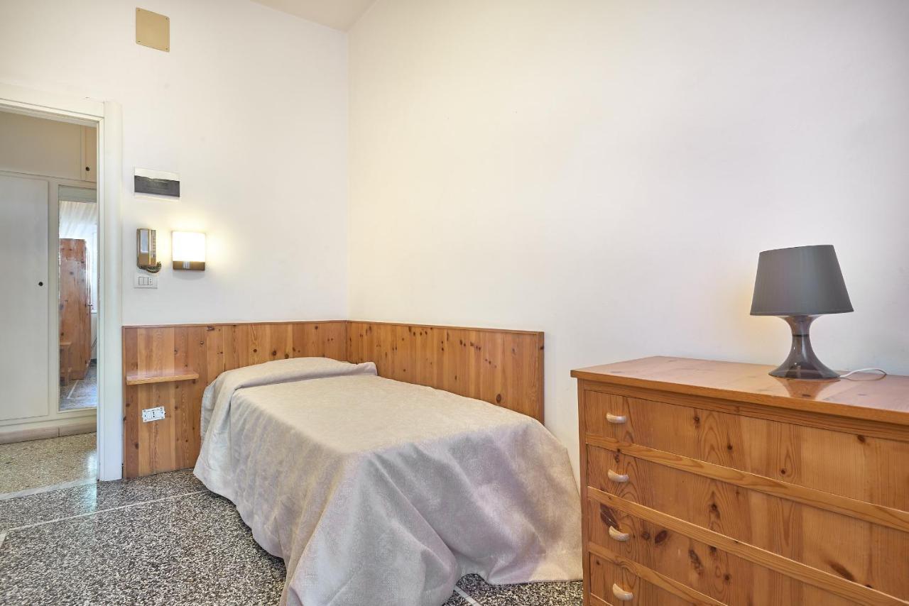 Albergo Natalina Finale Ligure Εξωτερικό φωτογραφία