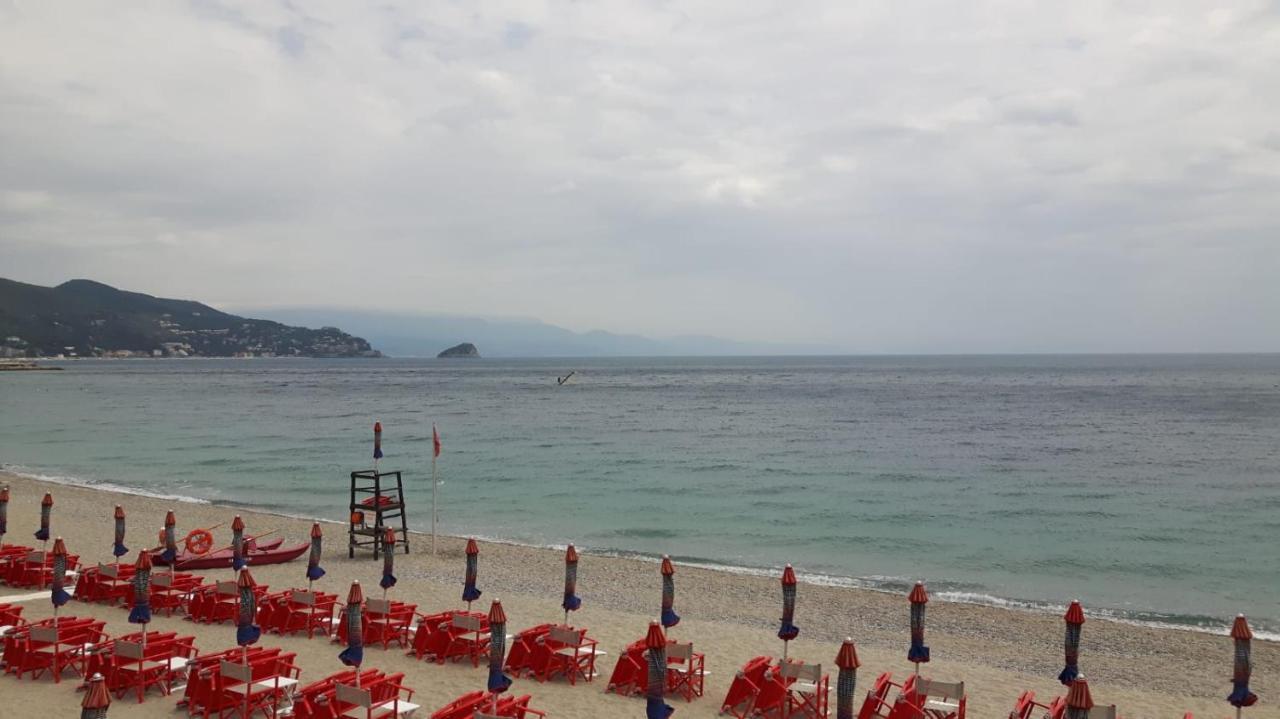 Albergo Natalina Finale Ligure Εξωτερικό φωτογραφία